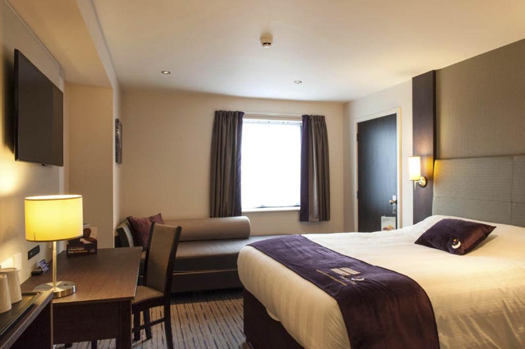 Premier Inn London Elstree / Borehamwood Rum bild