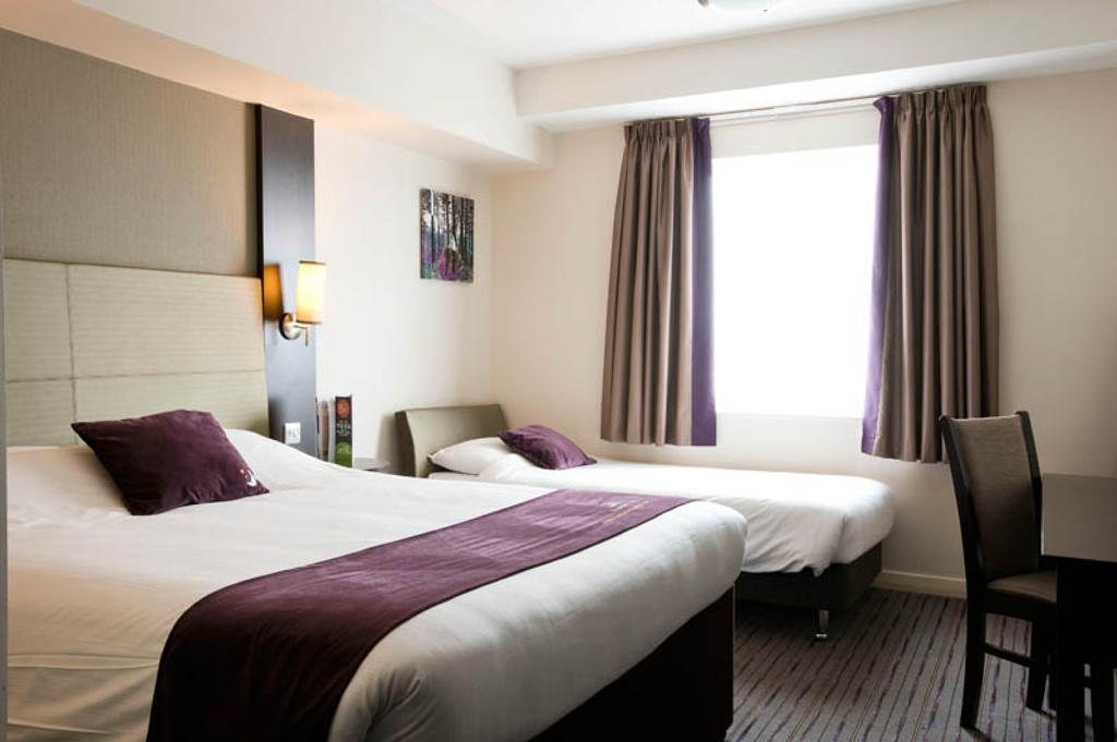 Premier Inn London Elstree / Borehamwood Rum bild